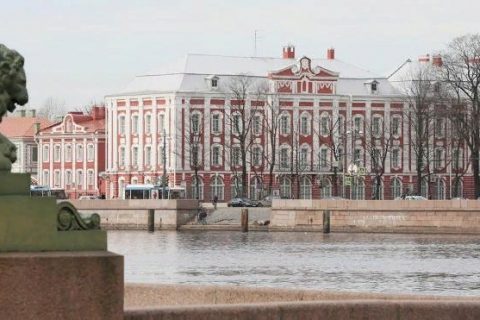 ​В Петербурге за сутки коронавирусом заболели 456…