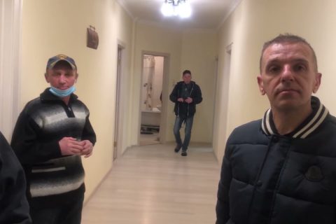 Профилактический рейд проведен полицейскими во Фрунзенском районе Петербурга