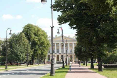 ​​Благодаря городской недвижимости в бюджет…
